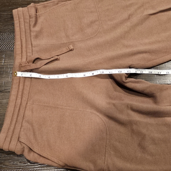 Gap Women's Brown Sweatpants | Joggers |Cuffed Ankle | Soft | Large - Picture 11 of 12